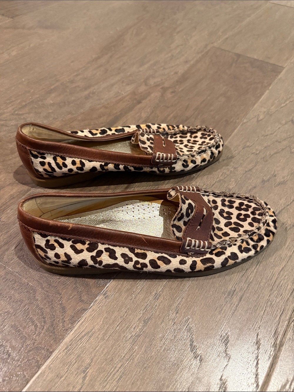 Sperry Top Sider Leopard Print Penny Loafers with Brown Trim, sz 9.5M - Picture 3 of 9
